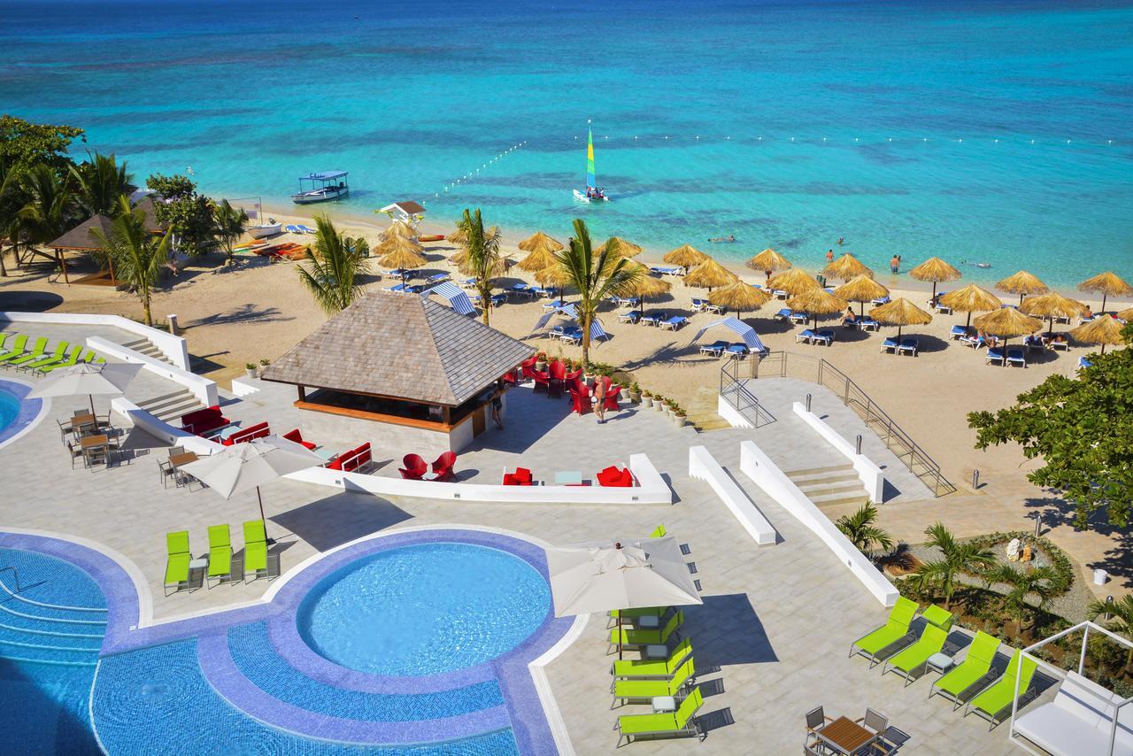 Grand Decameron Cornwall Beach, A Trademark All-Inclusive Resort Montego Bay Exterior foto